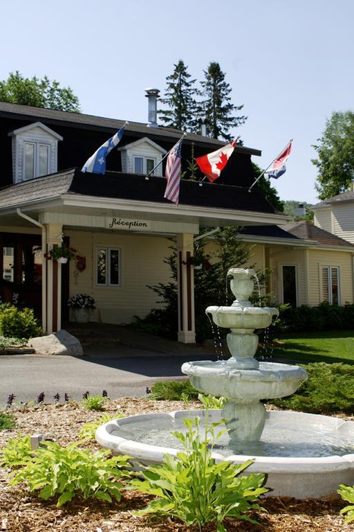 瑞莱斯丹尼丝酒店 Saint-Sauveur-des-Monts 外观 照片